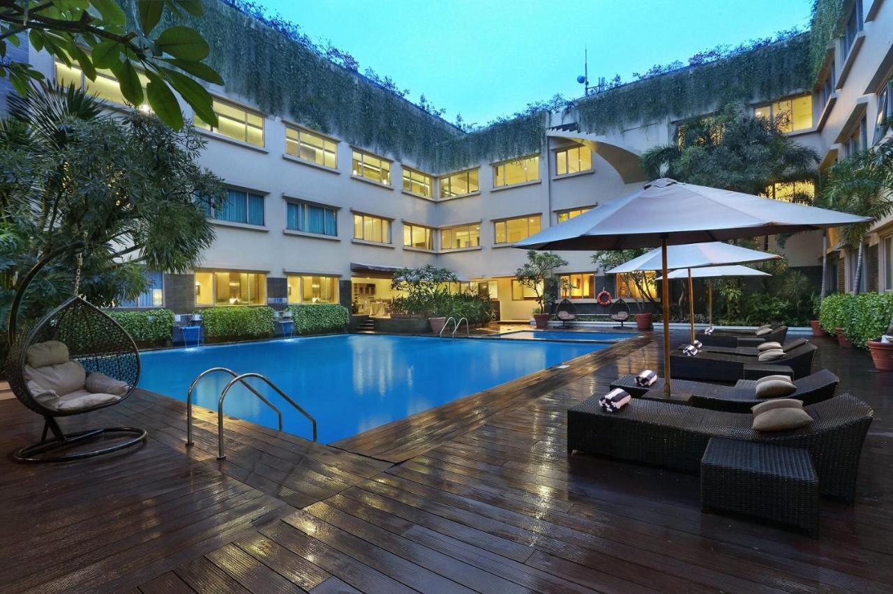 Favehotel Premier Cihampelas Bandung Exterior foto
