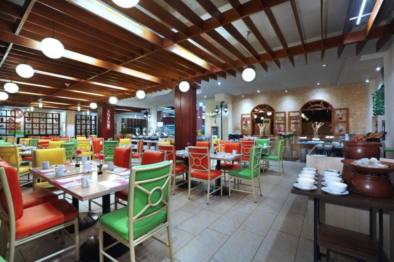 Favehotel Premier Cihampelas Bandung Exterior foto