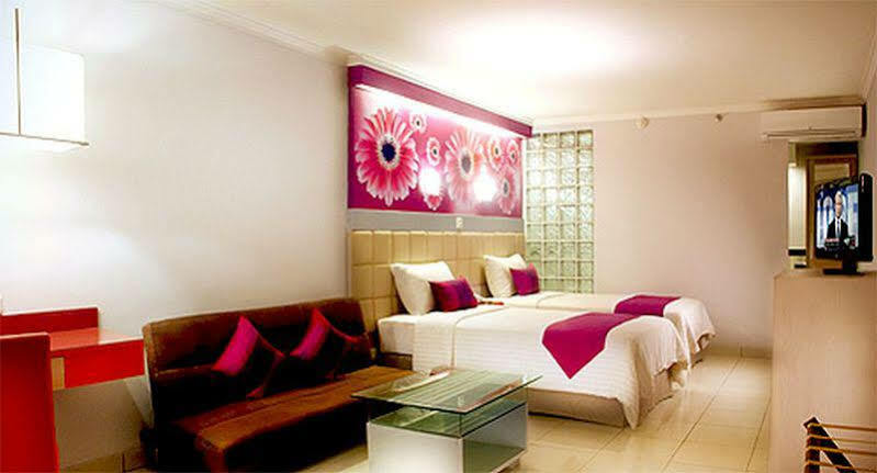 Favehotel Premier Cihampelas Bandung Exterior foto